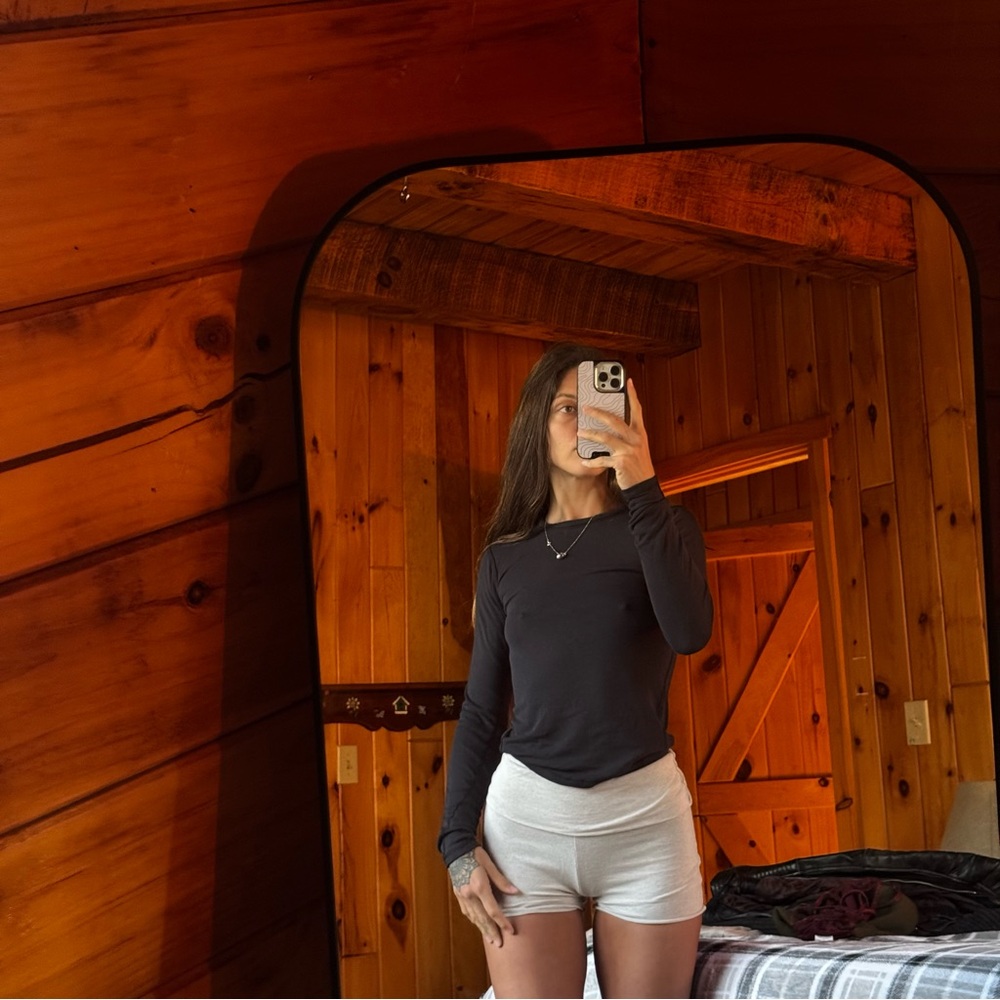 Lululemon long sleeve shirt
